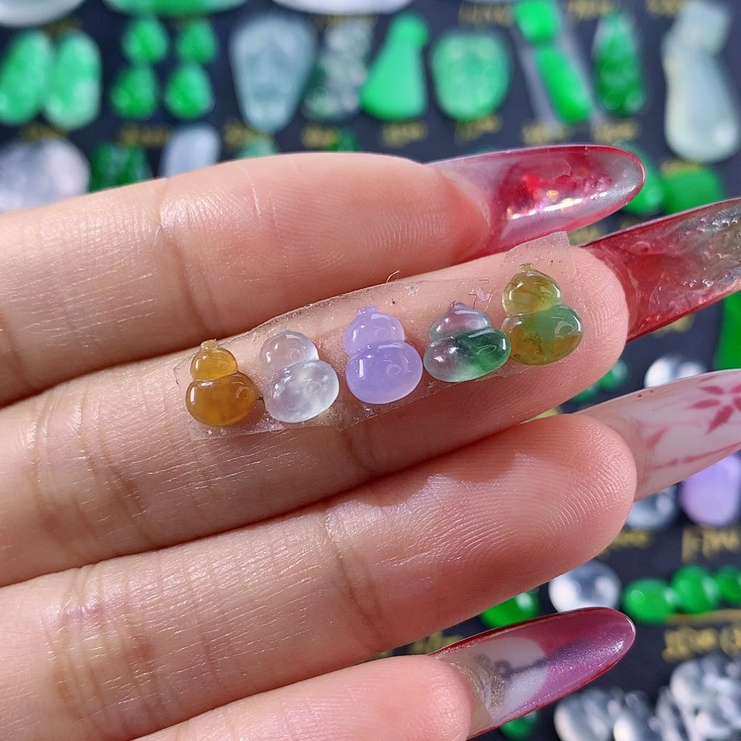 翡翠颈饰未镶嵌纯天然缅甸a货翡翠