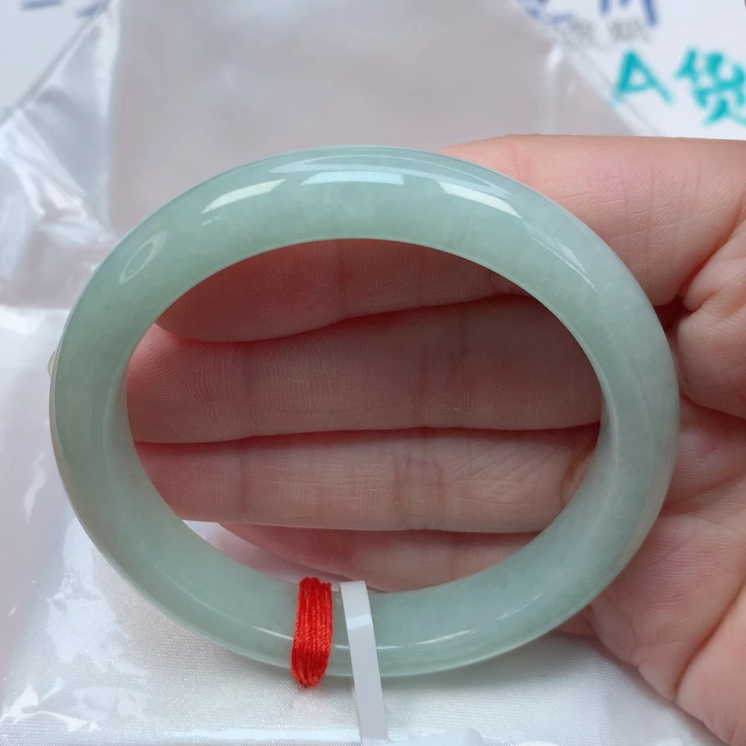 翡翠手镯未镶嵌54圈 晴底 开播福利