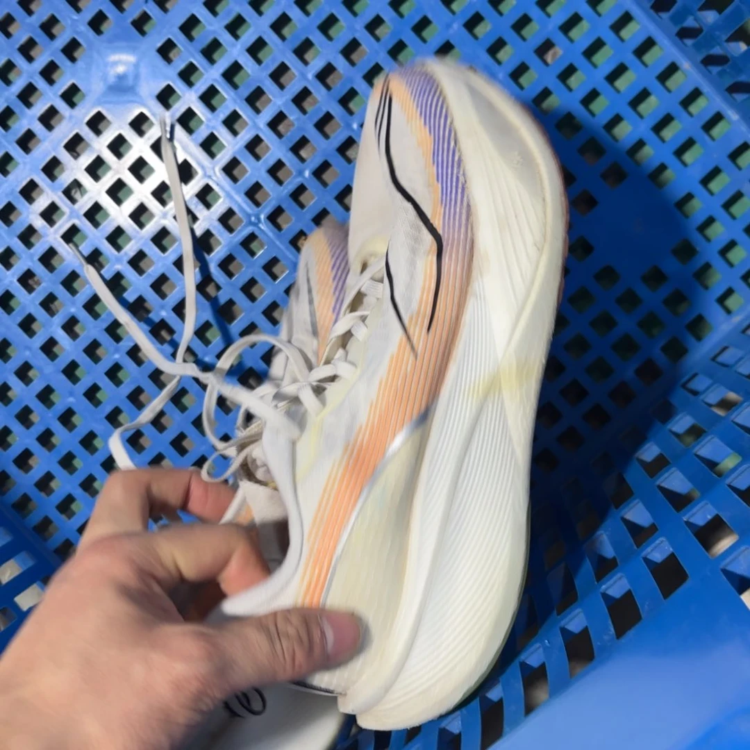 再生纤维素纤维战损鞋子