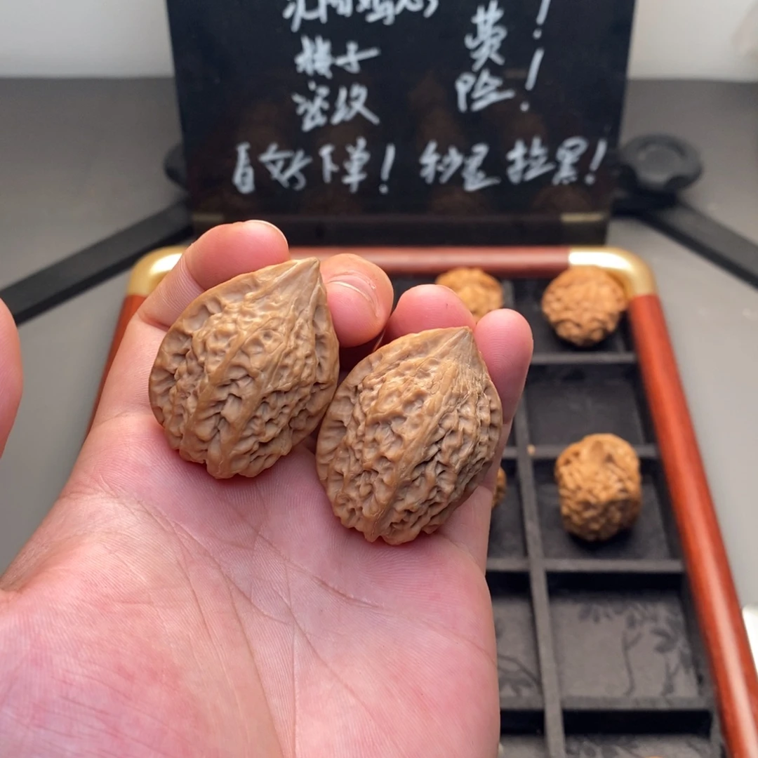 看***看把件文玩核桃沈阳鸡心
