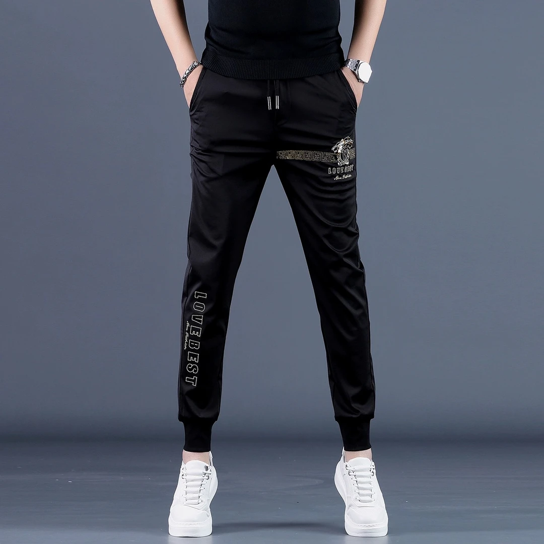 轻奢休闲裤男士2025春夏季薄款修身百搭刺绣束脚裤冰丝弹力运动裤