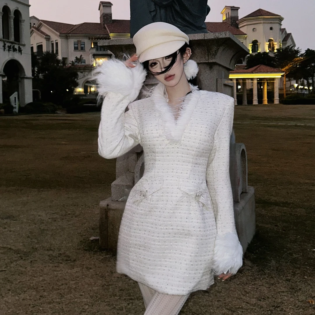 DIETGRRRL2025秋冬新品原创设计小香风毛领连衣裙