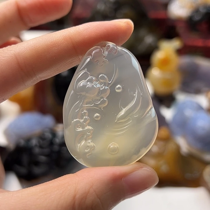 未镶嵌颈饰玛瑙/玉髓