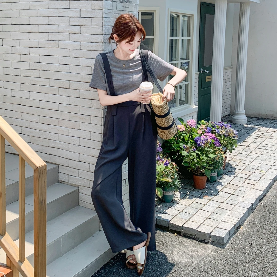 2025夏季新款港风高级感背带裤套装洋气炸街时尚气质减龄两件套女