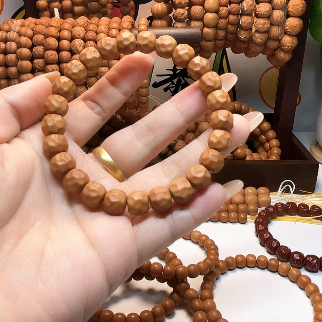 H***V核桃手串/手链钻石面龙炎13左右