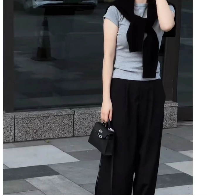 时尚潮流百搭精品女装dgd2406