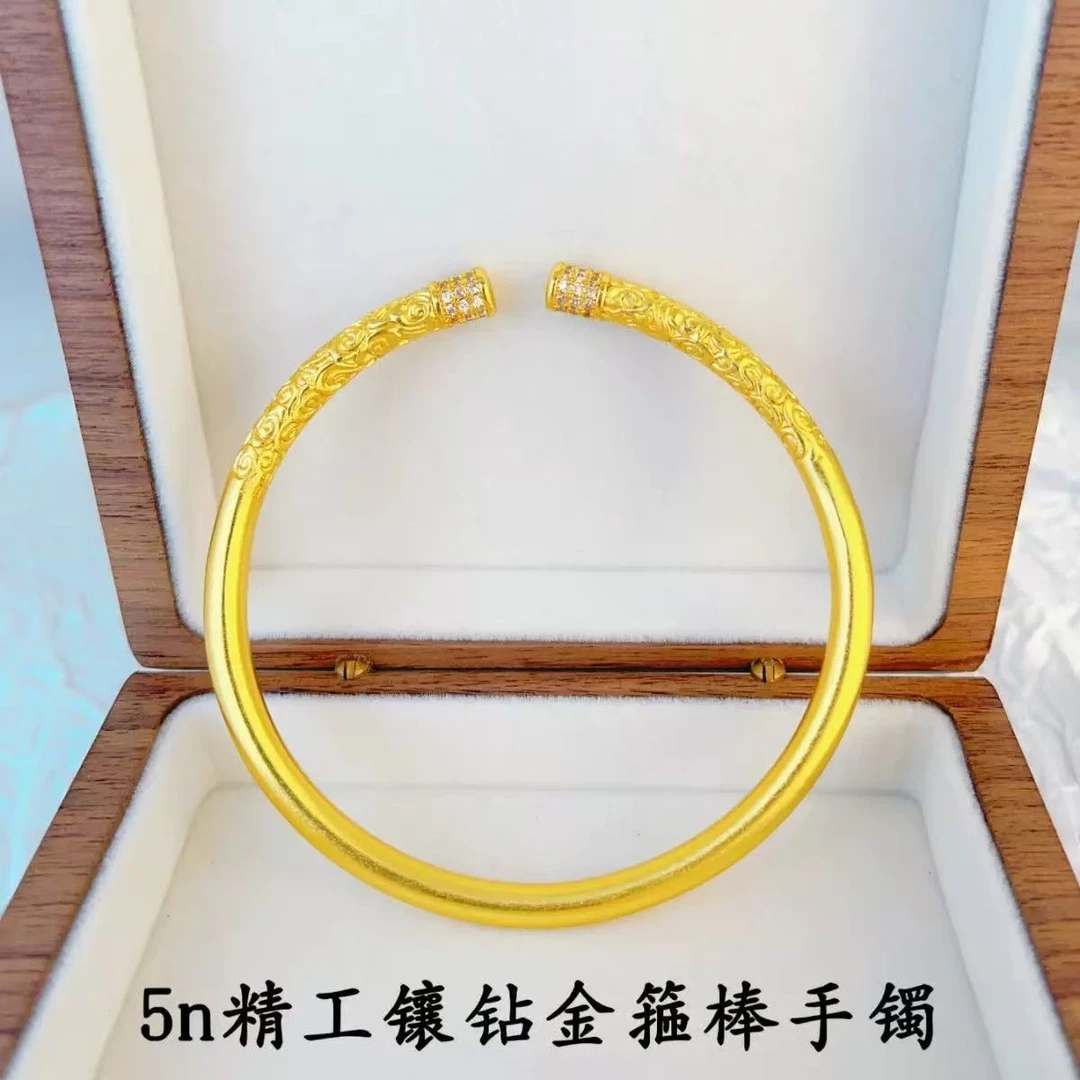 铜合金手镯 5N镶钻古法实心金箍棒开口手镯经典设计师款女士