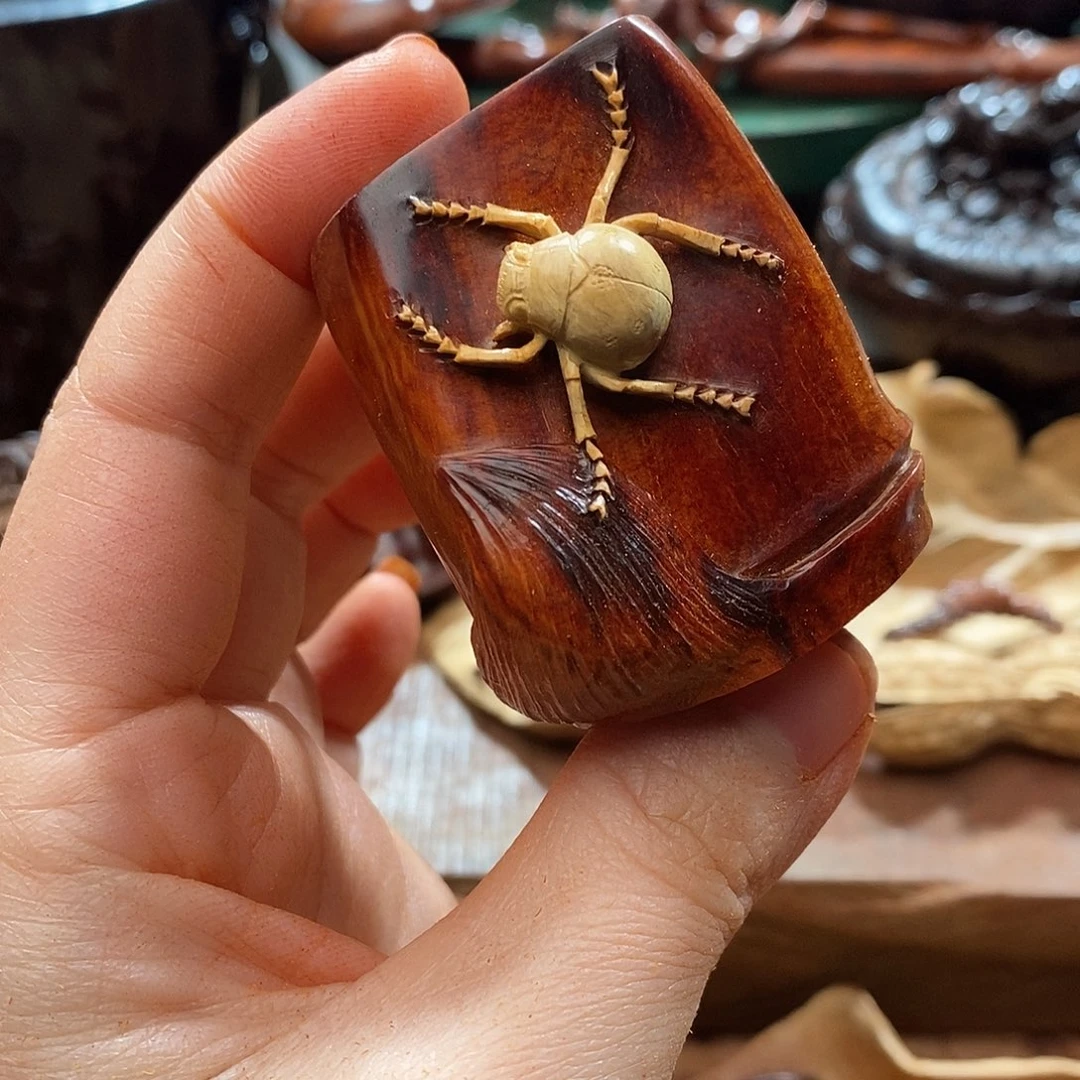 追***年檀香紫檀（小叶紫檀）