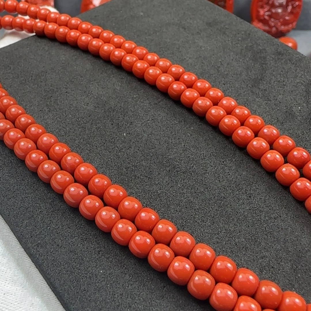 刘***基南红玛瑙未镶嵌雕件