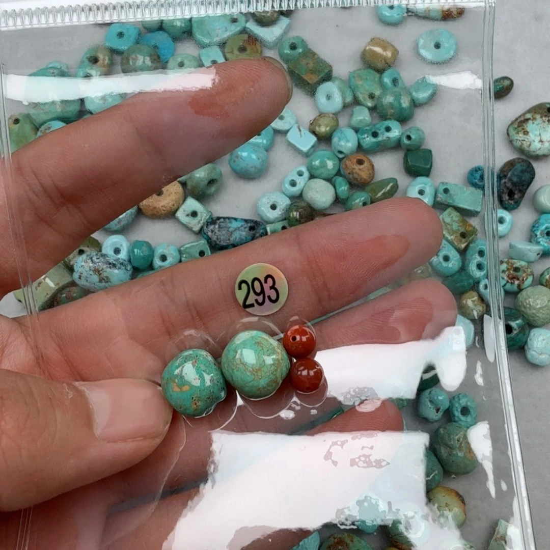 南红玛瑙未镶嵌珠宝奇石