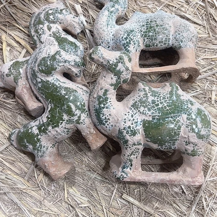 摆件瓷器瓷器的瓷器的