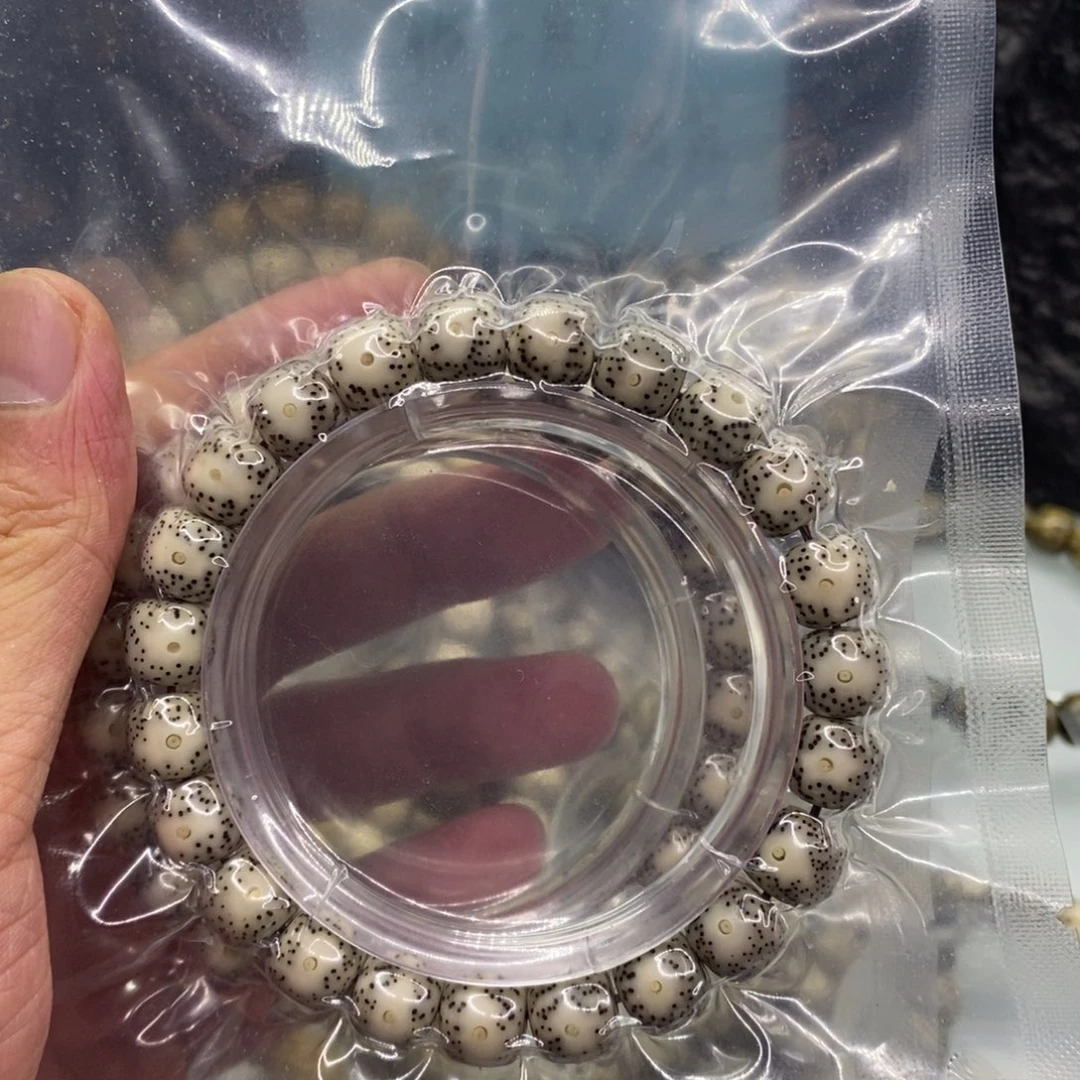 吊坠星月菩提10*9黄金瞳凤眼