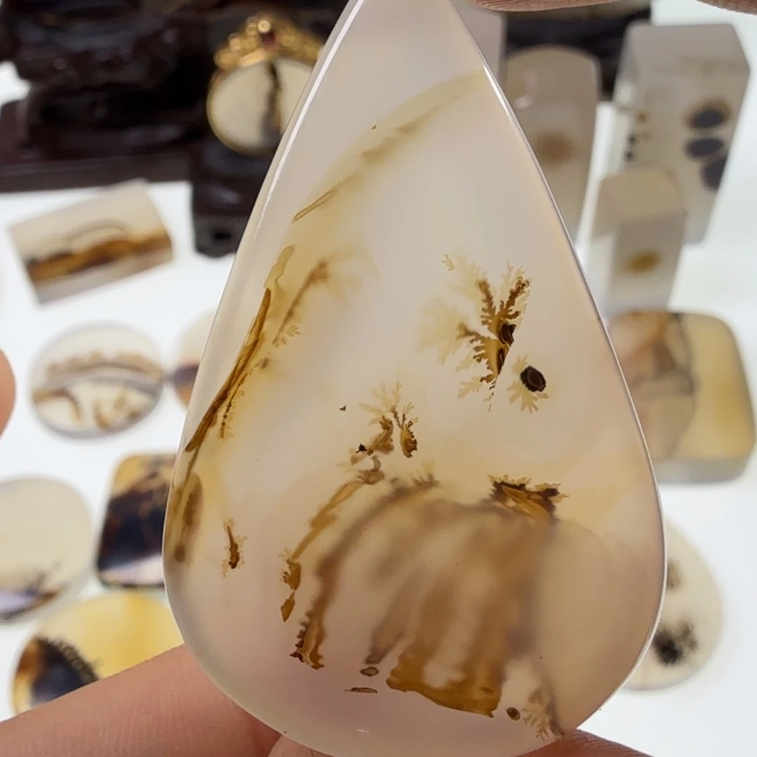 玛瑙/玉髓未镶嵌珠宝半成品