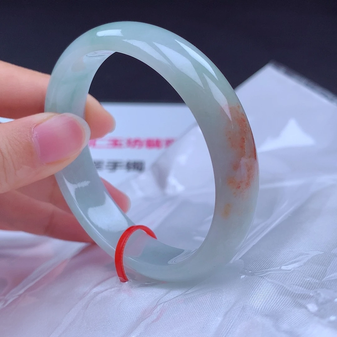 未镶嵌手镯（贵妃镯）翡翠000111