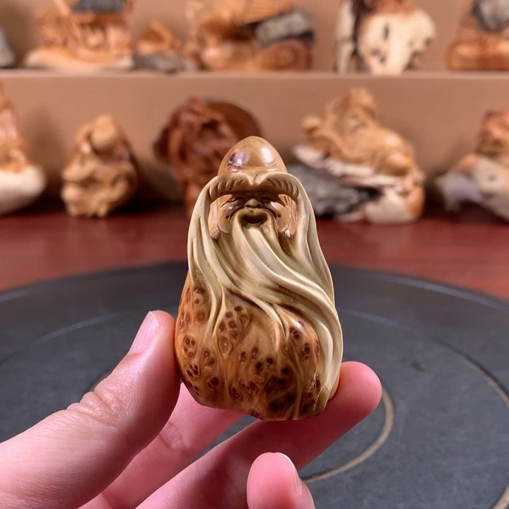 柏木（崖柏）根雕摆件