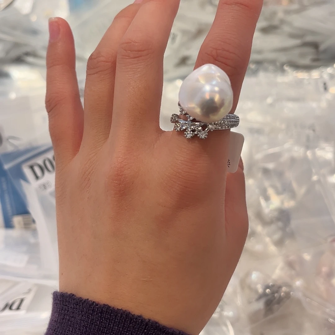 淡水珍珠耳饰合金