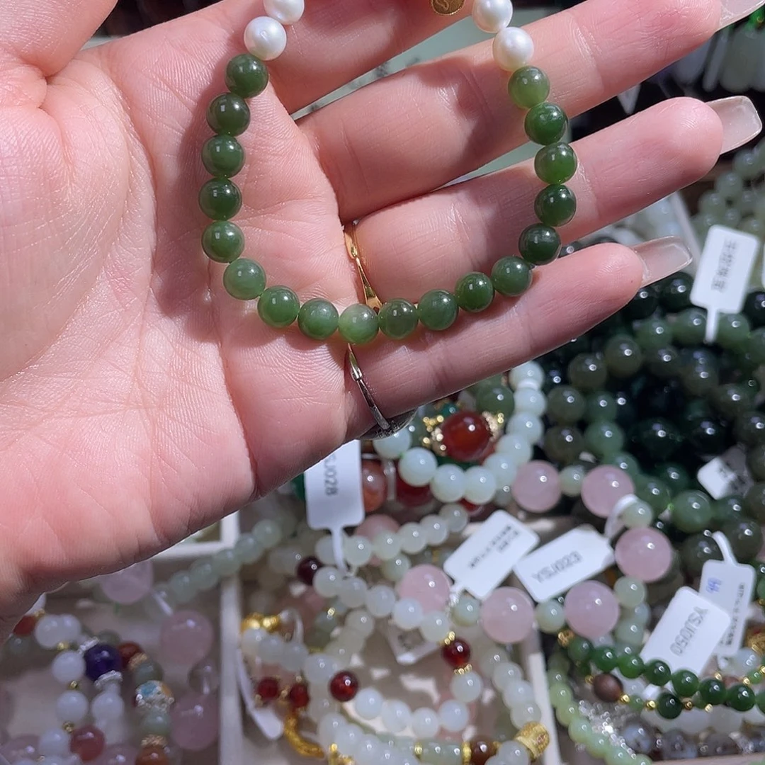 和田玉未镶嵌手串