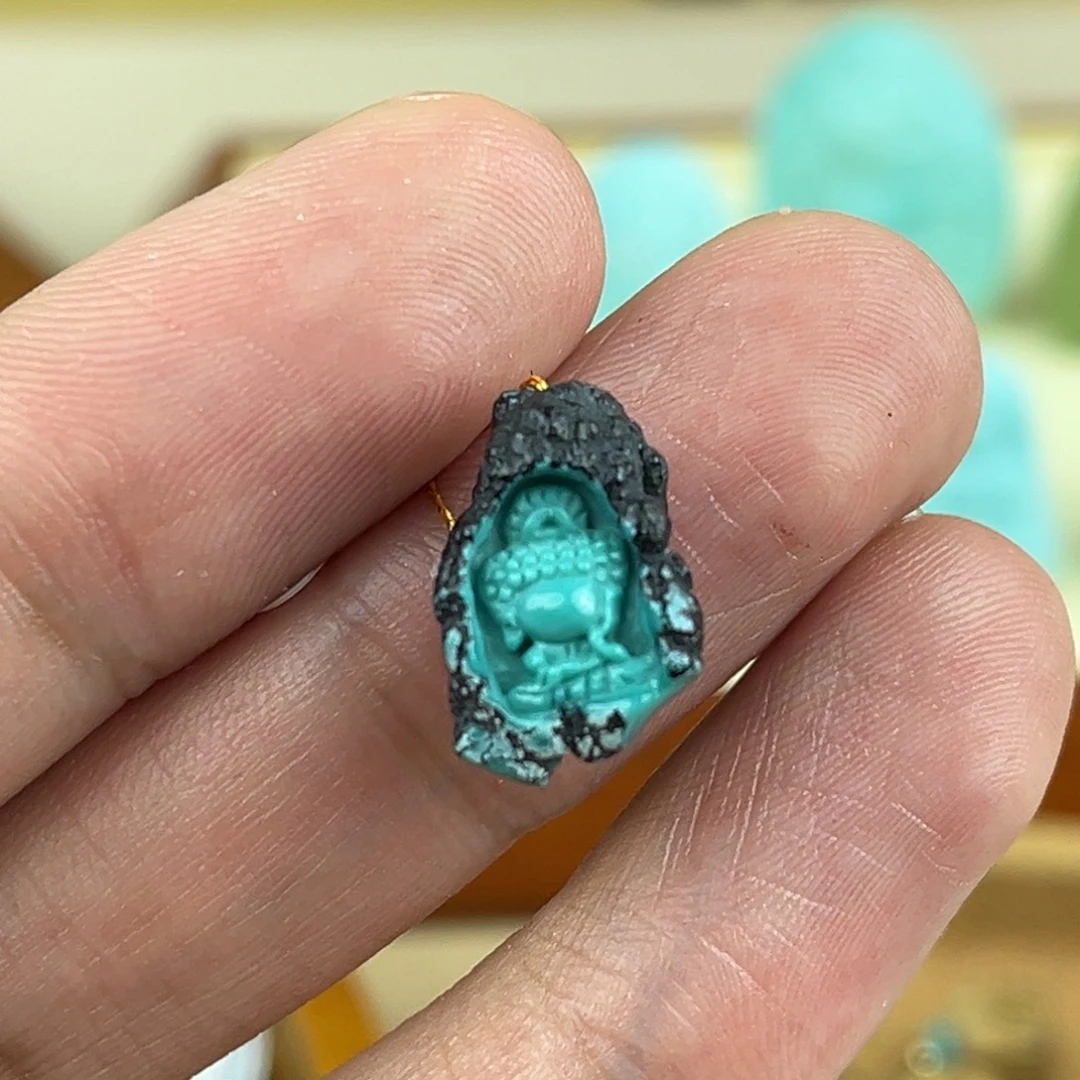 绿松石未镶嵌珠宝奇石