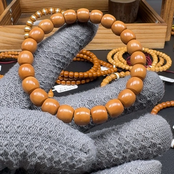 A***。橄榄核手串/手链猴头直切手串