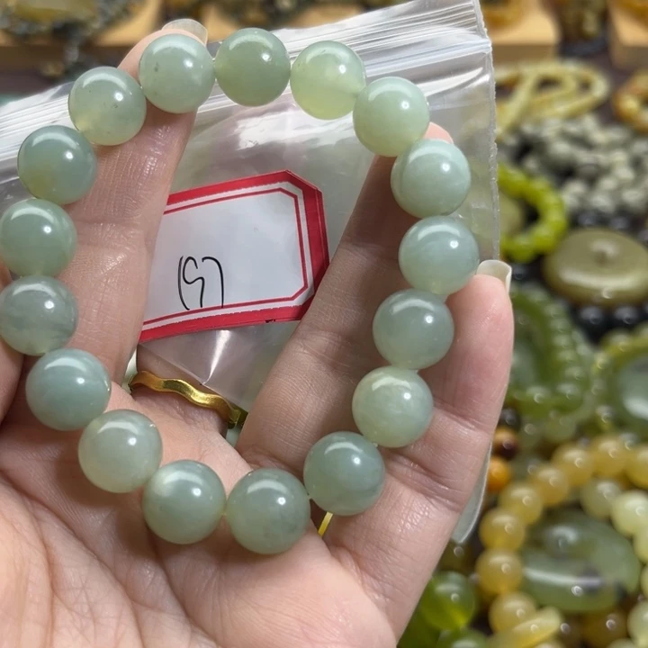 未镶嵌蛇纹石玉手链