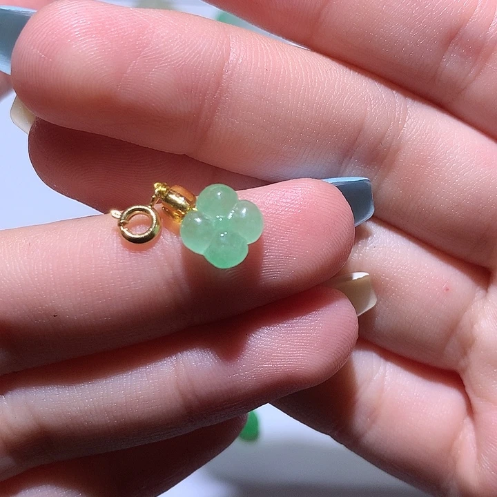 翡翠未镶嵌颈饰无镶嵌7