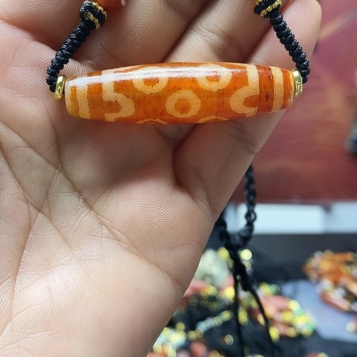 玛瑙/玉髓合金颈饰