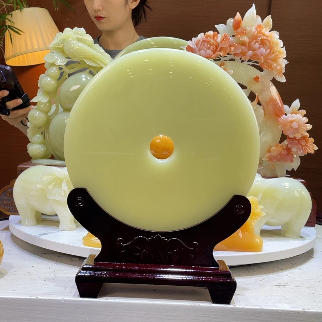 砖雕宏**技精品天然玉石平安扣摆件