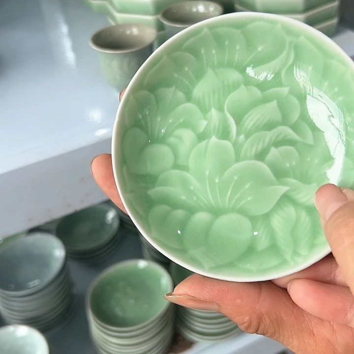 龙泉云间青瓷小米茶器