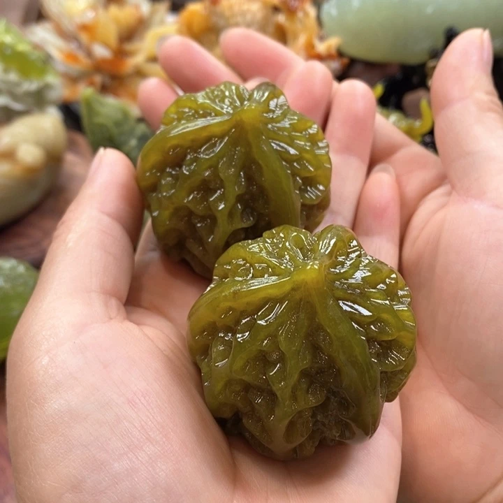 蛇纹石玉未镶嵌手把