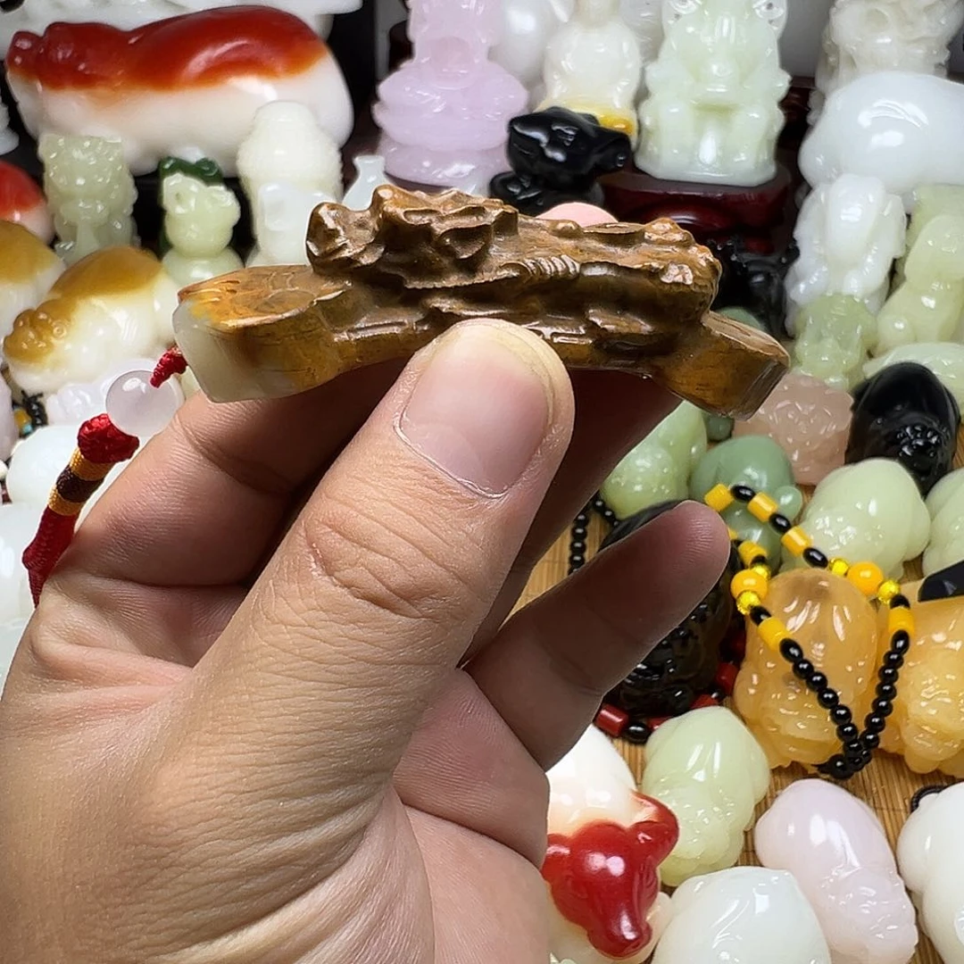 石材手工雕刻如意貔貅