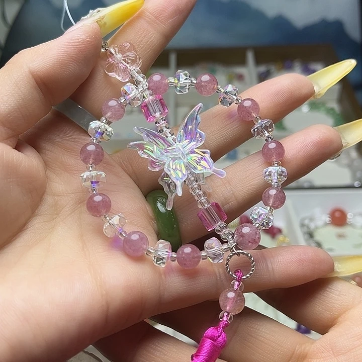 水晶未镶嵌颈饰粉水晶车挂