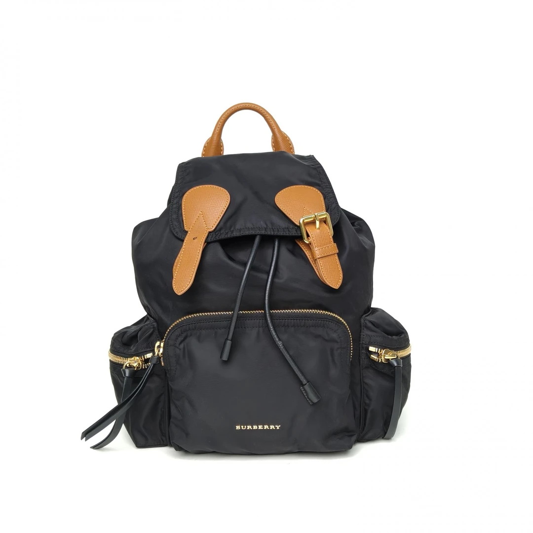 95新 BURBERRY/博柏利 【娇】军旅双肩包 中号 黑色 尼龙 620649