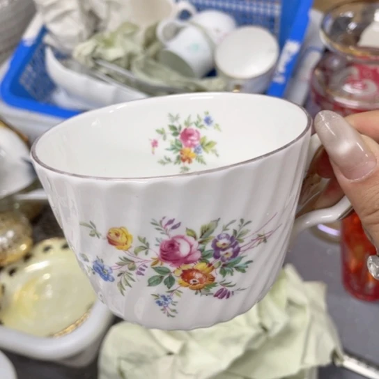 月****金葡萄瓷器欢迎您