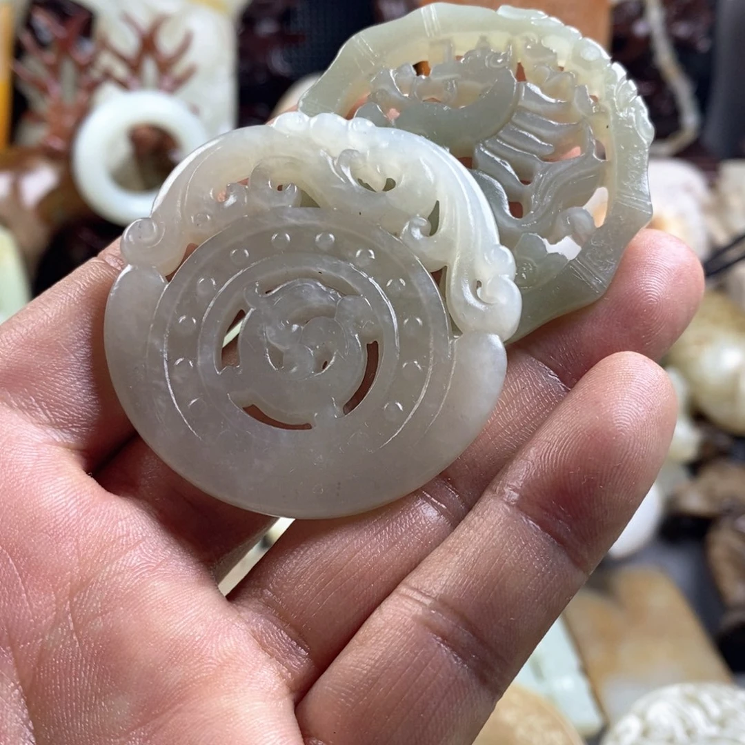 和田玉（糖玉）未镶嵌颈饰