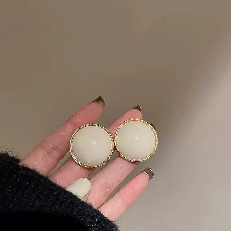 合金仿珍珠耳饰 银针法式复古棉花珍珠字母耳环小众百搭耳钉气质