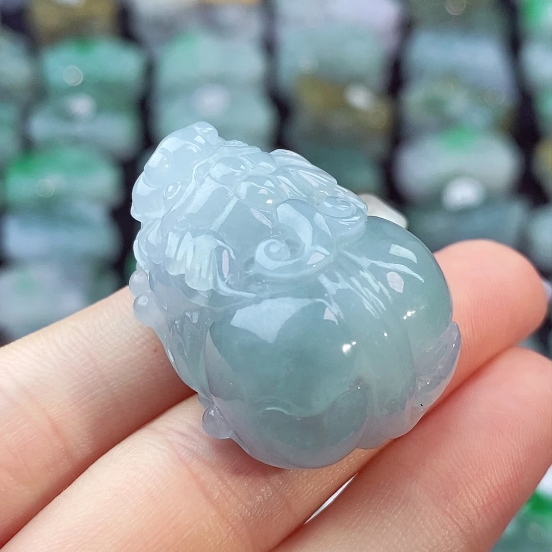 颈饰未镶嵌翡翠天然