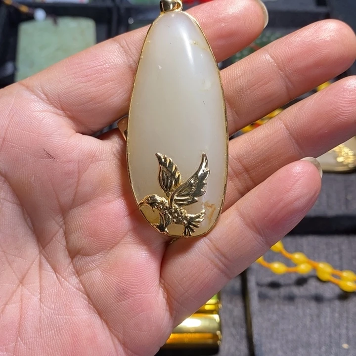 未镶嵌和田玉挂件