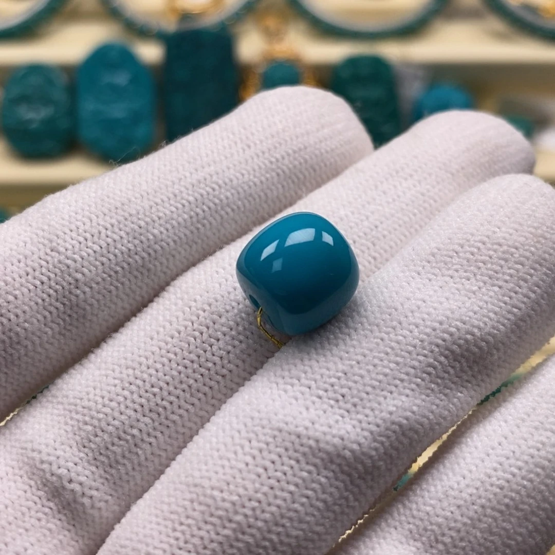 未镶嵌绿松石珠宝奇石11.4x10.7mm