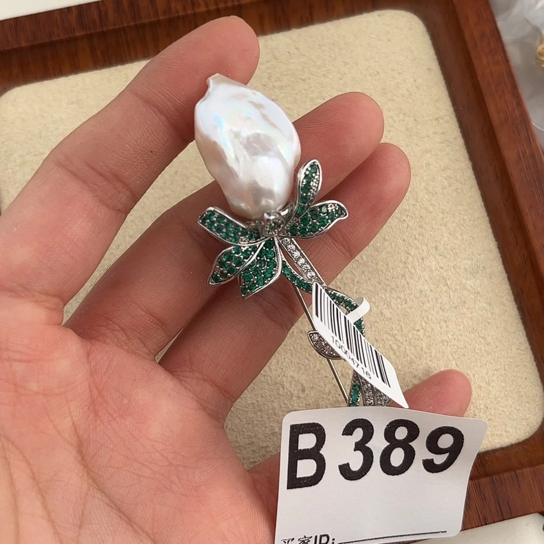 合金淡水珍珠耳饰