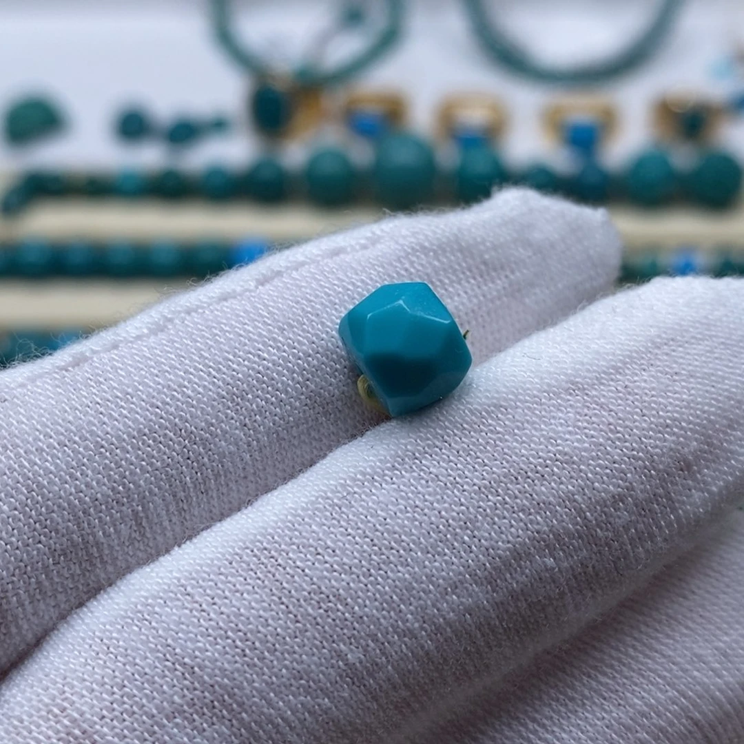 绿松石未镶嵌珠宝奇石无相珠8.2mm