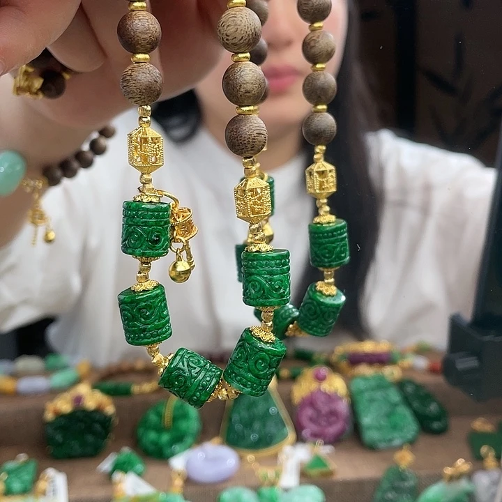 翡翠未镶嵌项链福利