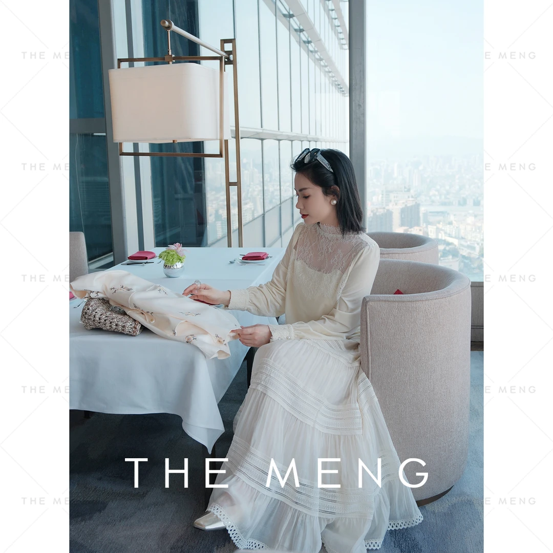 THE MENG【黑天鹅】基础款大女主通勤蕾丝边丝绒打底衫#M244B0001+A