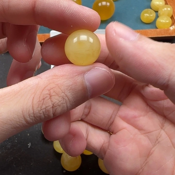 蜜蜡未镶嵌珠宝奇石天然38