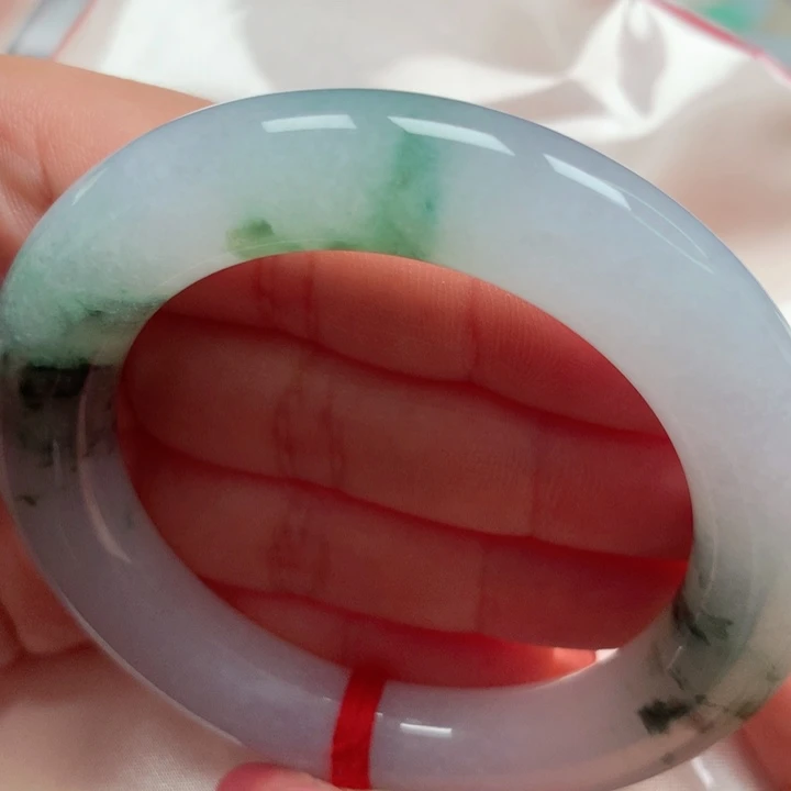 翡翠手镯（圆镯）未镶嵌冰种飘花21⭐️