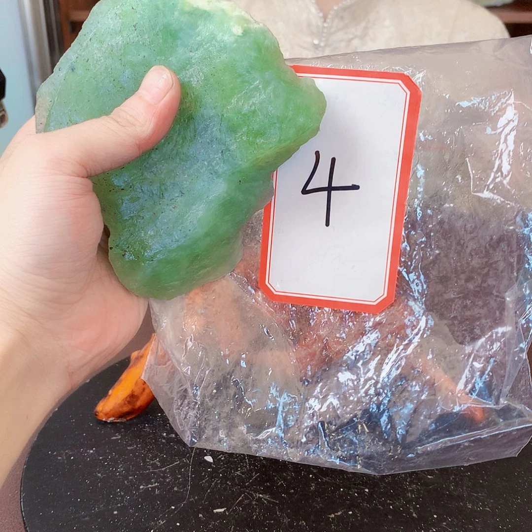 蛇纹石玉蛇纹石未镶嵌