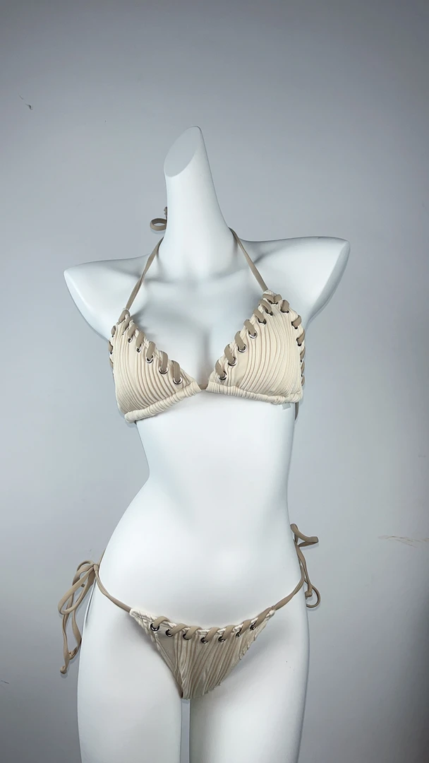 新款美式复古辣妹纯欲显白性感露背绑带比基尼泳衣