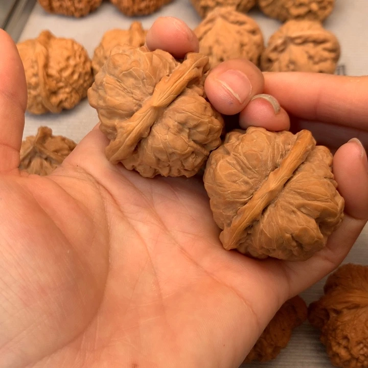 文玩核桃把件肌肉哇哇42
