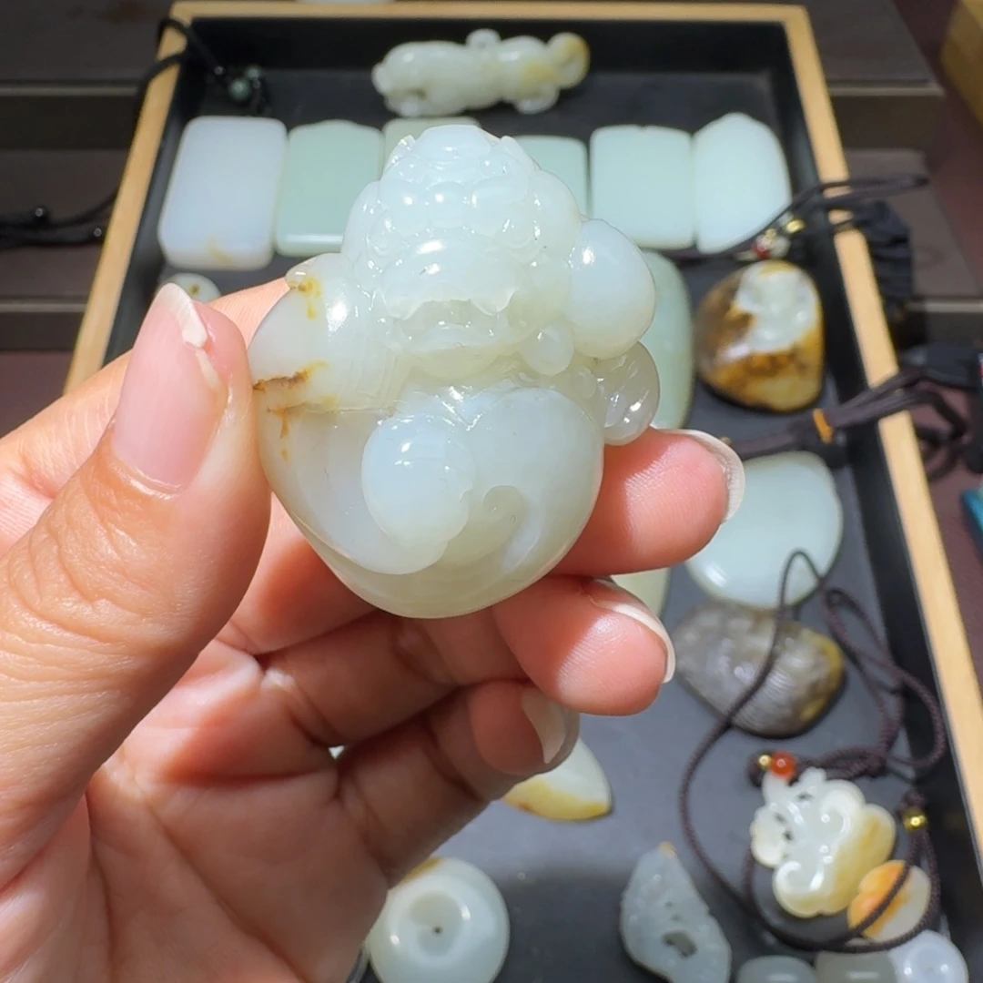 和田玉未镶嵌吊坠(不含链)