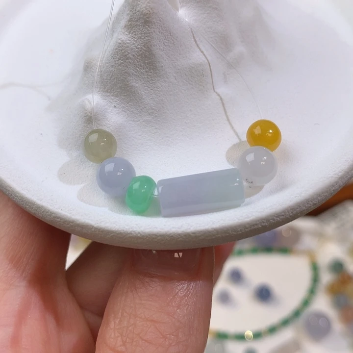 翡翠未镶嵌颈饰开播福利