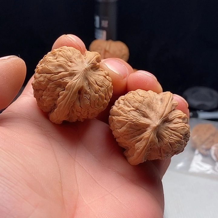螃****文玩核桃把件39甲骨文